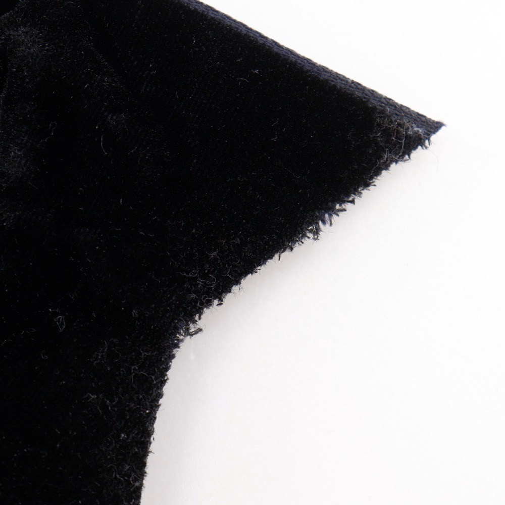 CHANEL Black Brooch - Picture 5 of 6